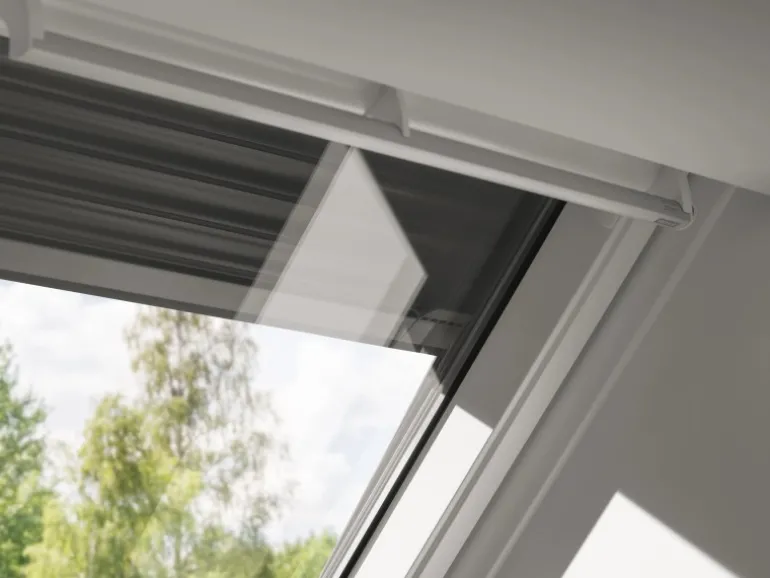 Velux Solar-Rollladen SSL CK02 0000S Alu. Dunkelgrau 55 cm x 78 cm